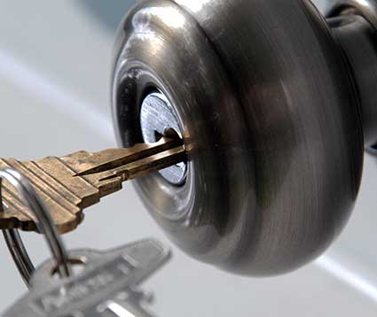 How to Fix a Deadbolt Lock? | Locksmith Houston, TX